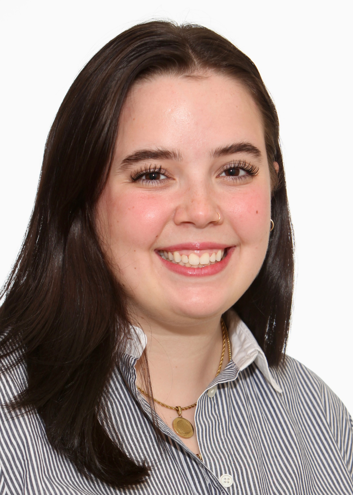 Sara Luber Headshot